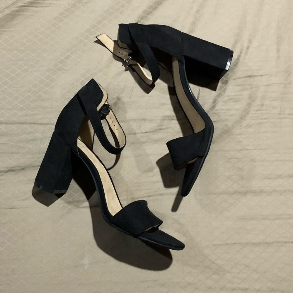 NWOT Old Navy Sandals, size 8